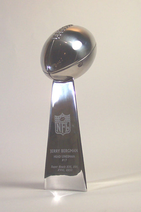 Super-Bowl-Trophy72